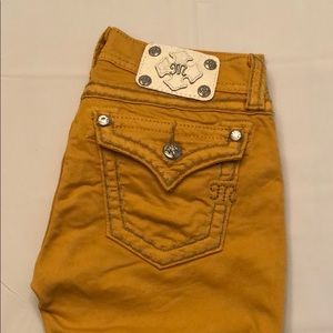 Miss Me Skinny Jeans!